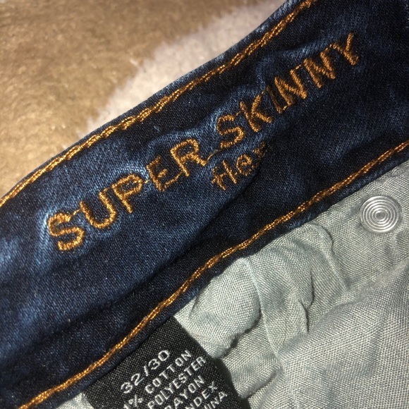 Jeans - Picture 3 of 3